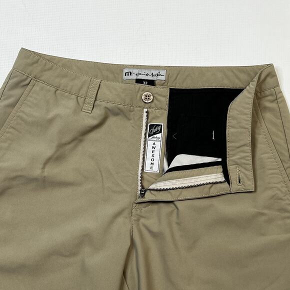 Travis Mathew Khaki Tan Golf Shorts Men's Size 32 Nylon Polyester 10” Inseam - Picture 12 of 16